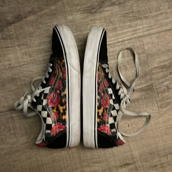 Vans Women's Black and Red Floral Sneakers - Picture 5 of 8